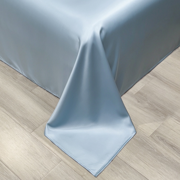 91家纺网 家纺一手货源 找家纺 爱彼家纺 2026夏季新款水洗冰丝轻奢刺绣凉感夏被夏凉被空调被 花瓣-奶白蓝