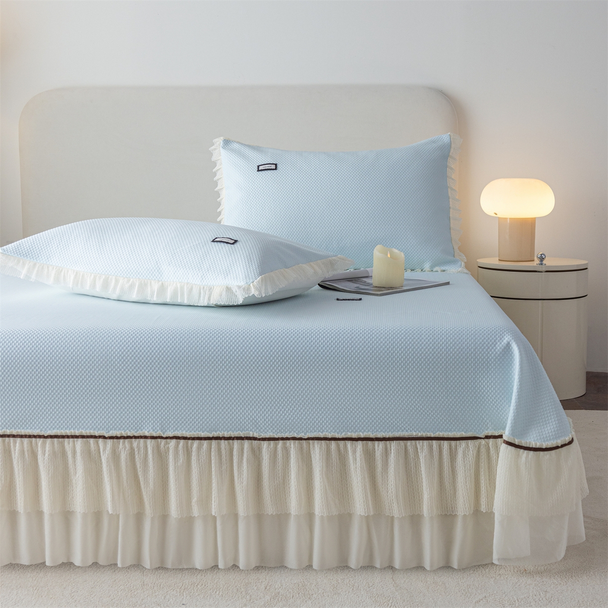 91家纺网 家纺一手货源 找家纺 赛丽雅 2026春夏新款480克A类PE聚乙烯提花冰豆豆凉感床裙款凉席三件套席子空调软席 点点-蓝