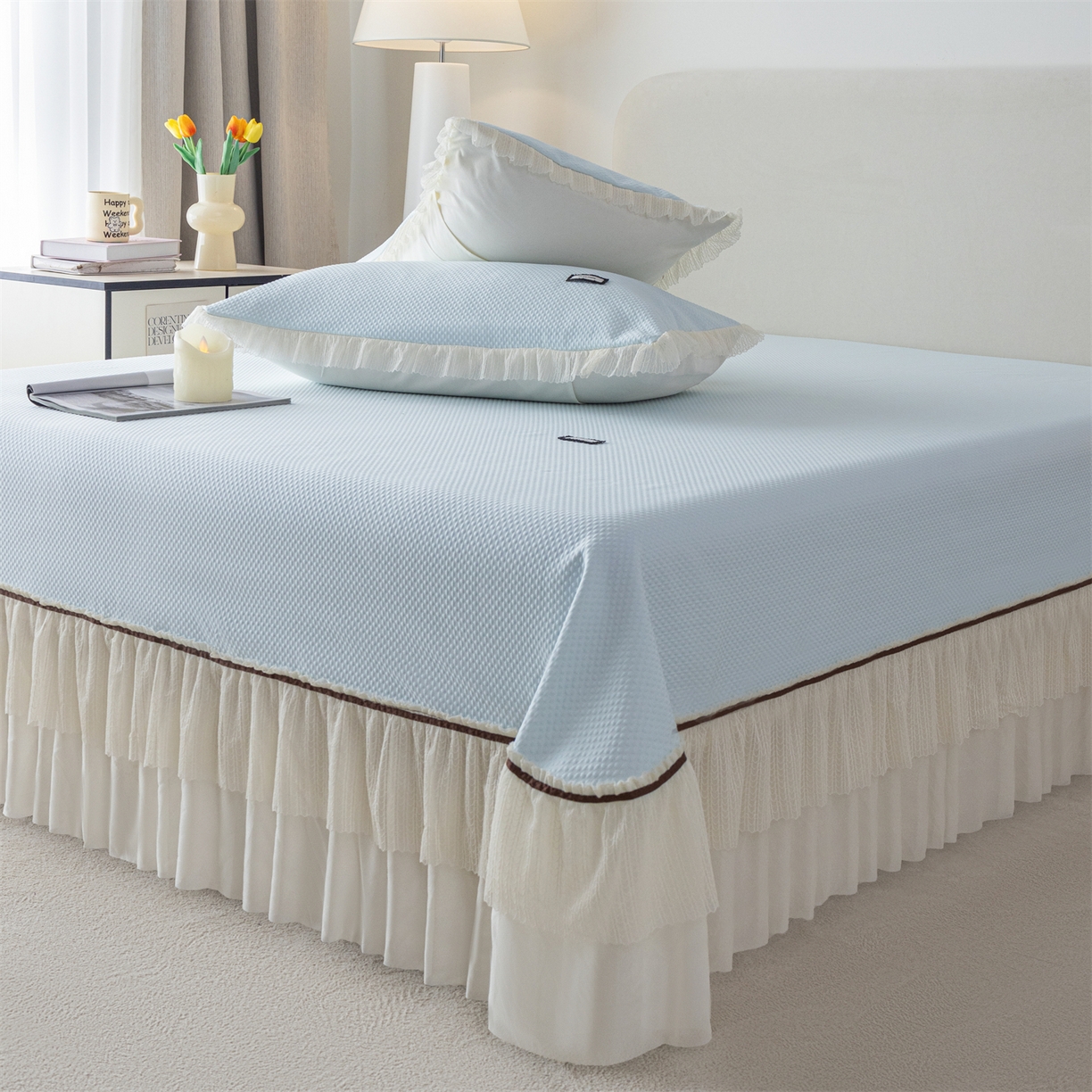 91家纺网 家纺一手货源 找家纺 赛丽雅 2026春夏新款480克A类PE聚乙烯提花冰豆豆凉感床裙款凉席三件套席子空调软席 点点-蓝