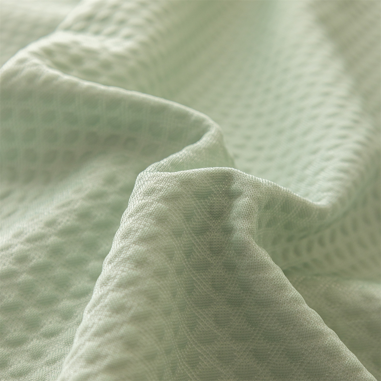 91家纺网 家纺一手货源 找家纺 赛丽雅 2026春夏新款480克A类PE聚乙烯提花冰豆豆凉感床裙款凉席三件套席子空调软席 点点-绿