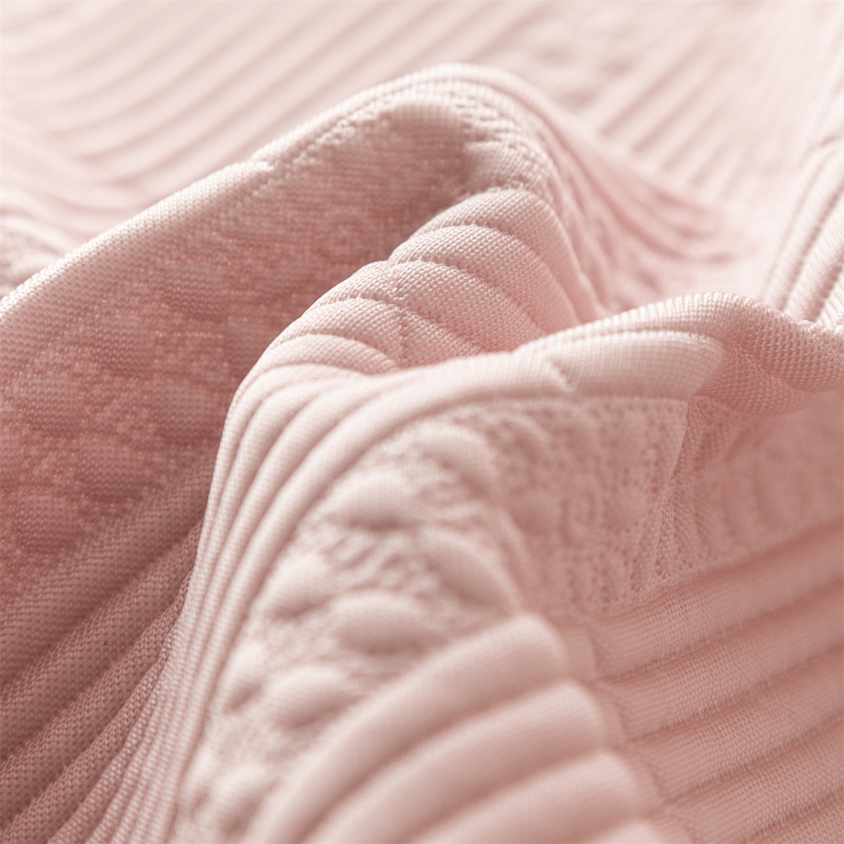 91家纺网 家纺一手货源 找家纺 赛丽雅 2026春夏新款480克A类PE聚乙烯提花冰豆豆凉感床裙款凉席三件套席子空调软席 方格-粉