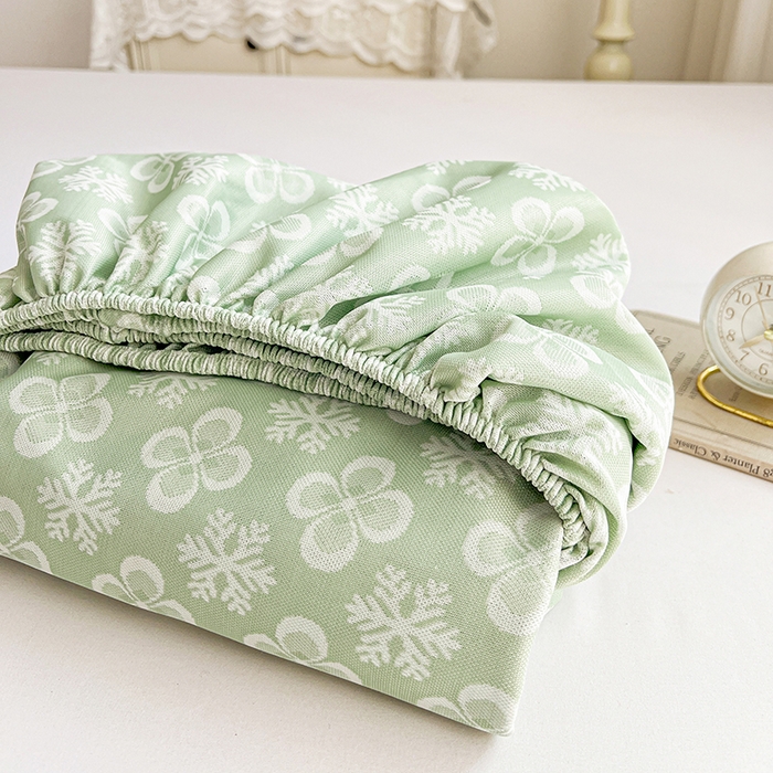 91家纺网 家纺一手货源 找家纺 北部居 2026新款针织提花凉席床笠三件套-四叶草 四叶草-绿