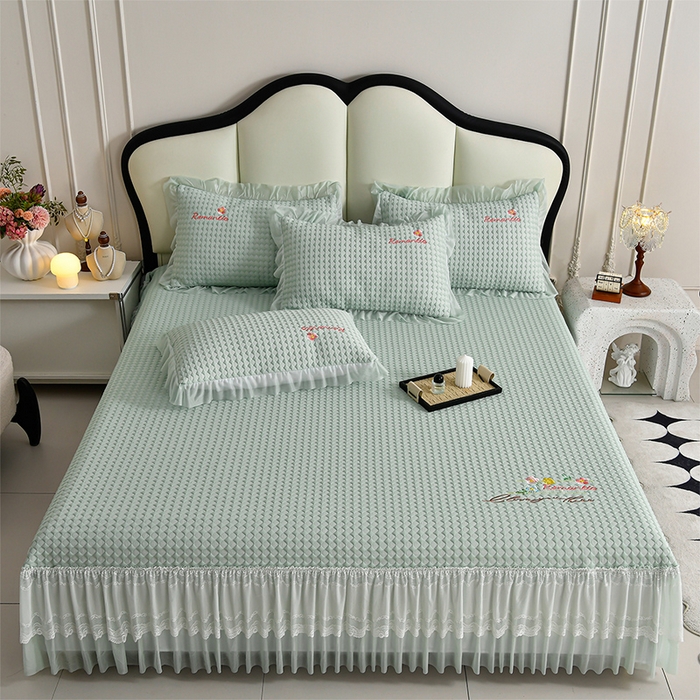 91家纺网 家纺一手货源 找家纺 （总）畅畅家纺 2026新款锦氨夏被PE凉感豆豆凉席绣花三明治复合床裙三件套四件套