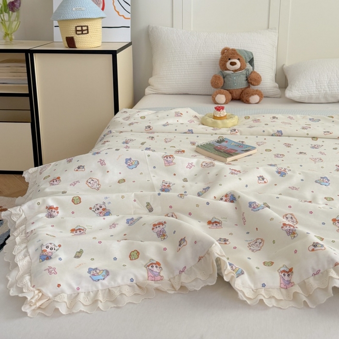 91家纺网 家纺一手货源 找家纺 暖生活 2026春夏新款全棉花边款夏被夏凉被空调被-卡通版 快乐小新