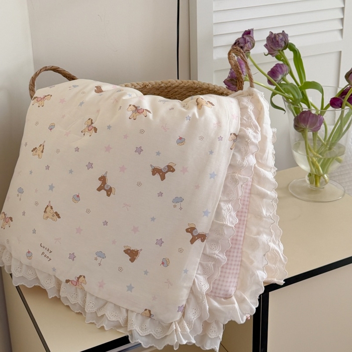 91家纺网 家纺一手货源 找家纺 暖生活 2026春夏新款全棉花边款夏被夏凉被空调被-卡通版 小小马