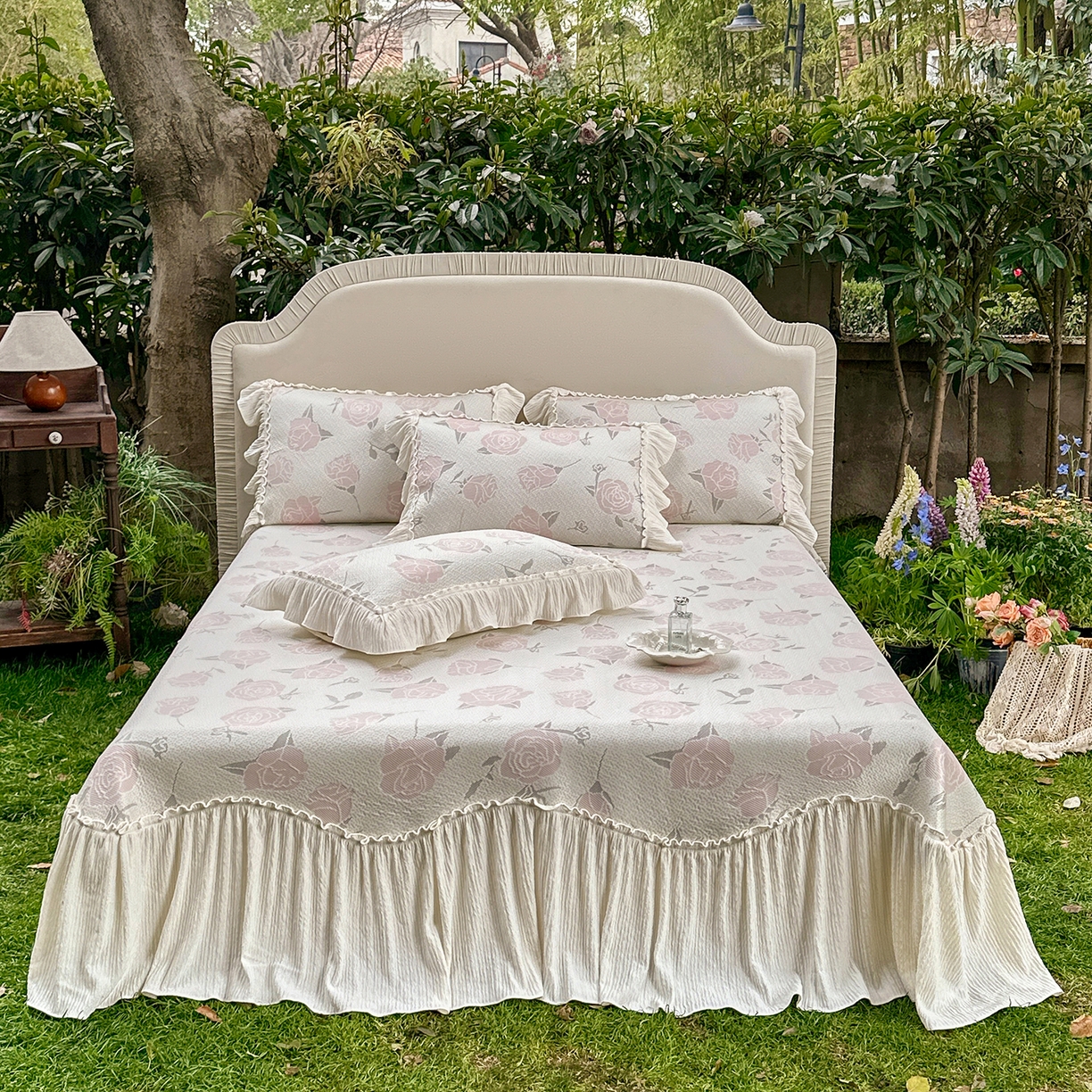 91家纺网 家纺一手货源 找家纺 （总）乐朵家居 2026新款床盖款软席三件套-奶芙玫瑰系列