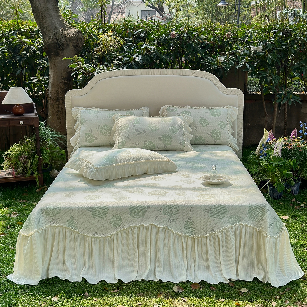 91家纺网 家纺一手货源 找家纺 乐朵家居 2026新款 奶芙 玫瑰 弧度款 凉豆豆 凉席三件套 绿