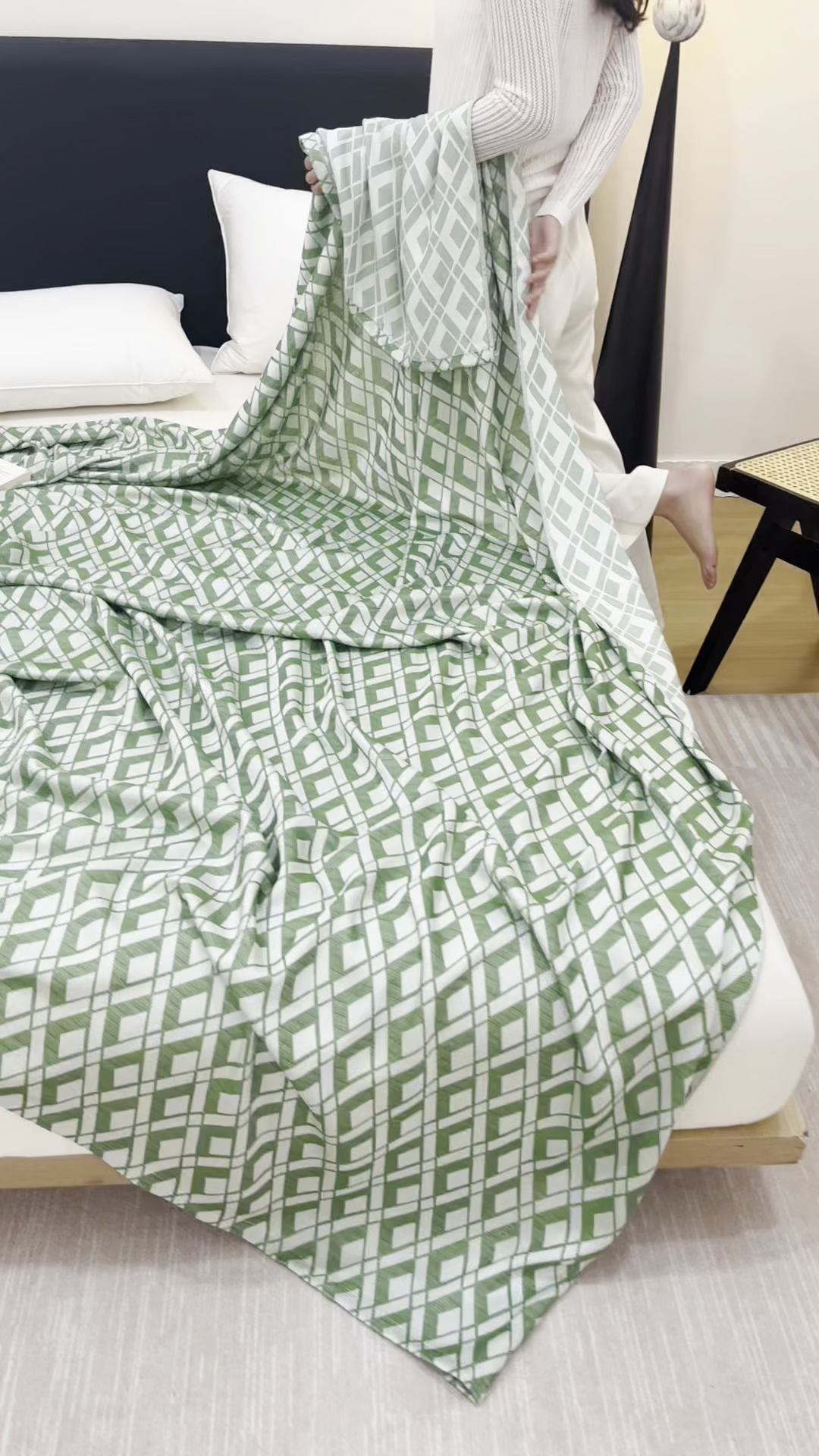 91家纺网 家纺一手货源 找家纺 悦然毛巾被 2026新款竹纤维冷感毯盖毯再生素纤维休闲夏被毛巾被夏凉被空调被 格韵梦享绿