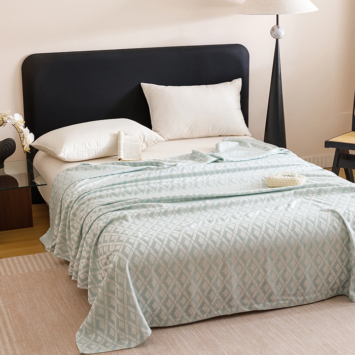 91家纺网 家纺一手货源 找家纺 悦然毛巾被 2026新款竹纤维冷感毯盖毯再生素纤维休闲夏被毛巾被夏凉被空调被 格韵梦享蓝