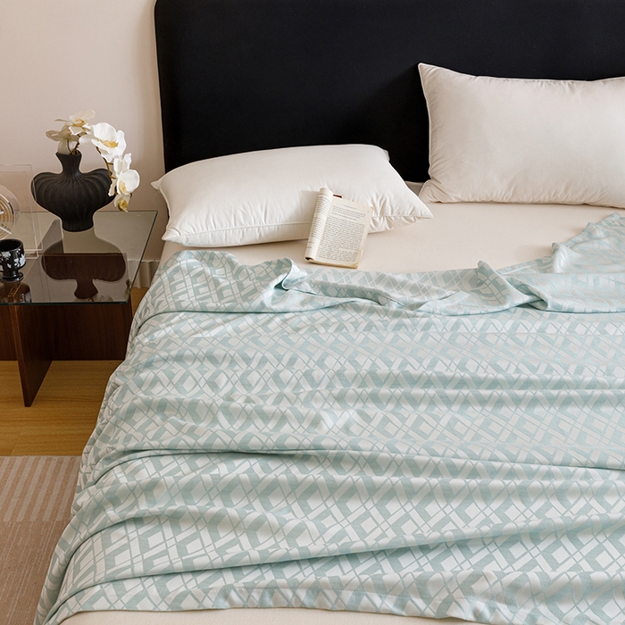 91家纺网 家纺一手货源 找家纺 悦然毛巾被 2026新款竹纤维冷感毯盖毯再生素纤维休闲夏被毛巾被夏凉被空调被 格韵梦享蓝