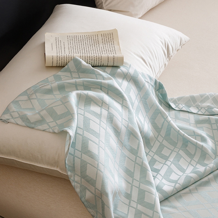 91家纺网 家纺一手货源 找家纺 悦然毛巾被 2026新款竹纤维冷感毯盖毯再生素纤维休闲夏被毛巾被夏凉被空调被 格韵梦享蓝