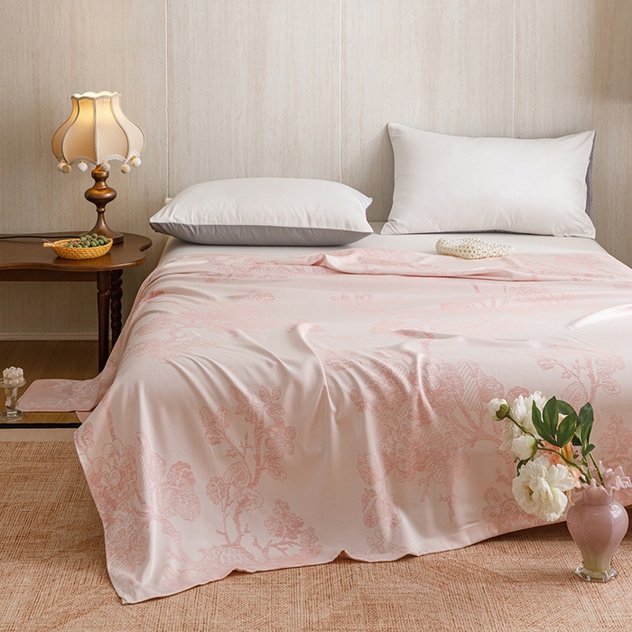 91家纺网 家纺一手货源 找家纺 悦然毛巾被 2026新款竹纤维冷感毯盖毯再生素纤维休闲夏被毛巾被夏凉被空调被 浪漫花开粉