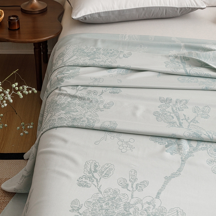 91家纺网 家纺一手货源 找家纺 悦然毛巾被 2026新款竹纤维冷感毯盖毯再生素纤维休闲夏被毛巾被夏凉被空调被 浪漫花开蓝