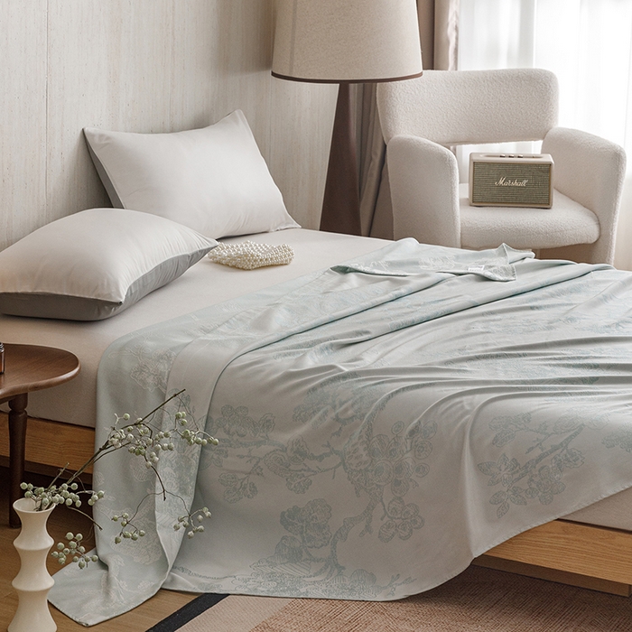 91家纺网 家纺一手货源 找家纺 悦然毛巾被 2026新款竹纤维冷感毯盖毯再生素纤维休闲夏被毛巾被夏凉被空调被 浪漫花开蓝