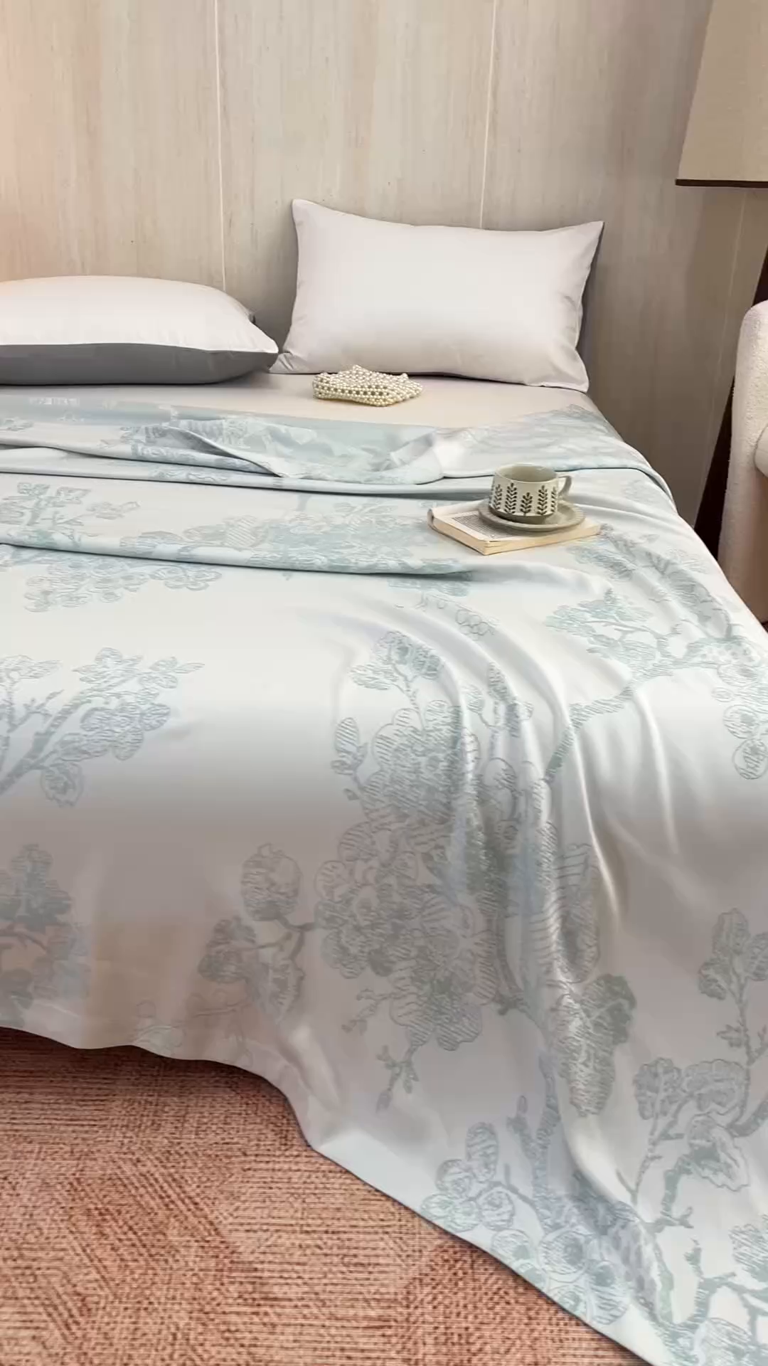 91家纺网 家纺一手货源 找家纺 悦然毛巾被 2026新款竹纤维冷感毯盖毯再生素纤维休闲夏被毛巾被夏凉被空调被 浪漫花开蓝