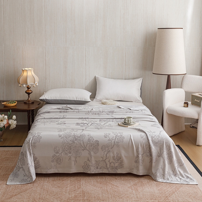 91家纺网 家纺一手货源 找家纺 悦然毛巾被 2026新款竹纤维冷感毯盖毯再生素纤维休闲夏被毛巾被夏凉被空调被 浪漫花开银