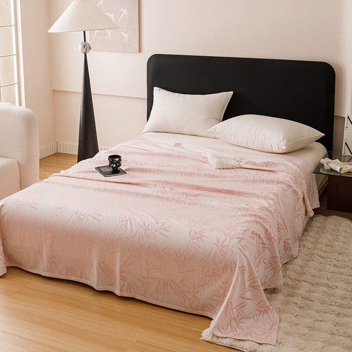 91家纺网 家纺一手货源 找家纺 悦然毛巾被 2026新款竹纤维冷感毯盖毯再生素纤维休闲夏被毛巾被夏凉被空调被 竹语织锦粉