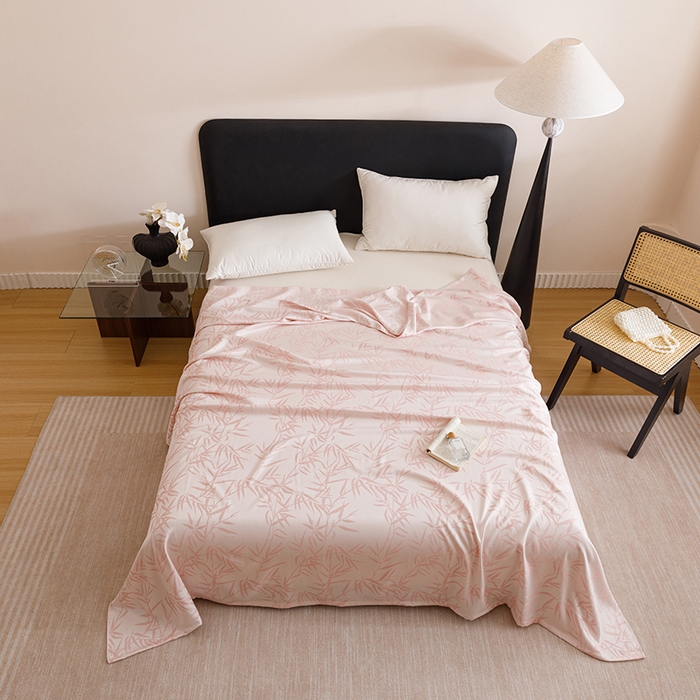 91家纺网 家纺一手货源 找家纺 悦然毛巾被 2026新款竹纤维冷感毯盖毯再生素纤维休闲夏被毛巾被夏凉被空调被 竹语织锦粉