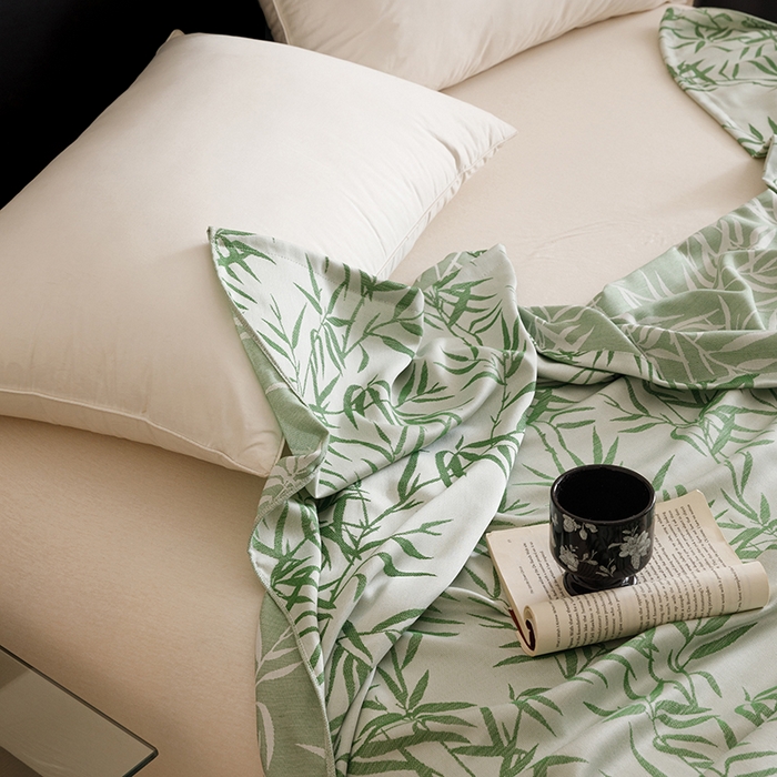 91家纺网 家纺一手货源 找家纺 悦然毛巾被 2026新款竹纤维冷感毯盖毯再生素纤维休闲夏被毛巾被夏凉被空调被 竹语织锦绿