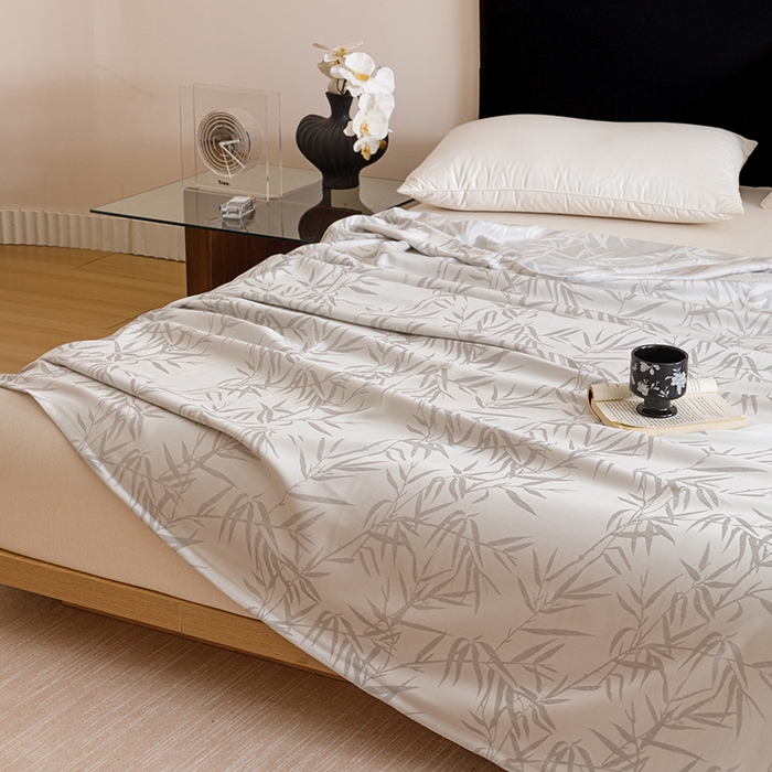 91家纺网 家纺一手货源 找家纺 悦然毛巾被 2026新款竹纤维冷感毯盖毯再生素纤维休闲夏被毛巾被夏凉被空调被 竹语织锦银