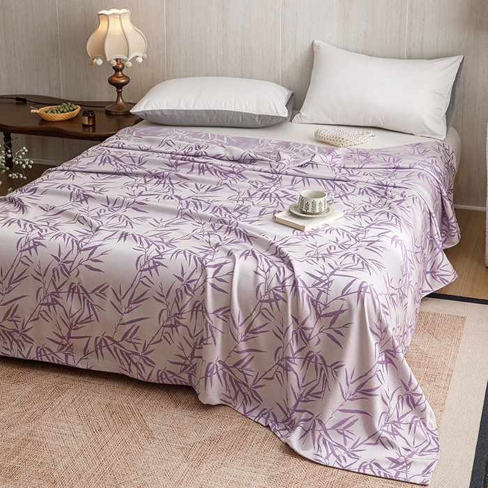 91家纺网 家纺一手货源 找家纺 悦然毛巾被 2026新款竹纤维冷感毯盖毯再生素纤维休闲夏被毛巾被夏凉被空调被 竹语织锦紫