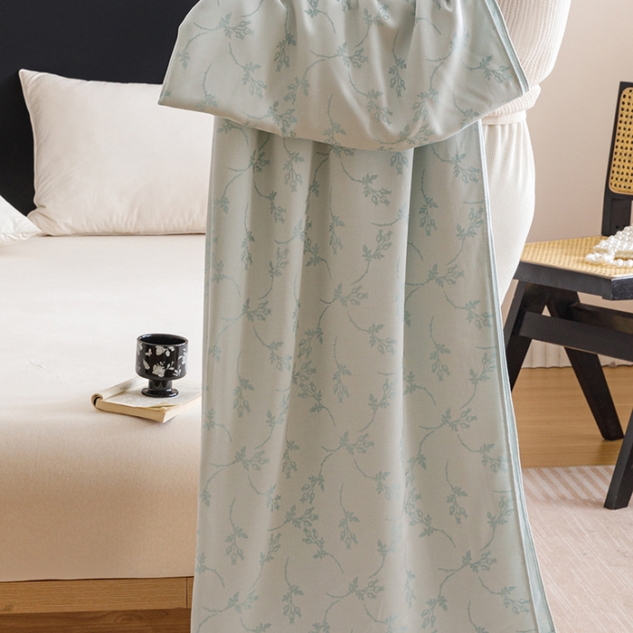 91家纺网 家纺一手货源 找家纺 悦然毛巾被 2026新款竹纤维冷感毯盖毯再生素纤维休闲夏被毛巾被夏凉被空调被 竹韵叶梦蓝