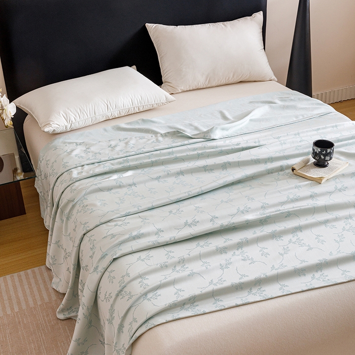 91家纺网 家纺一手货源 找家纺 悦然毛巾被 2026新款竹纤维冷感毯盖毯再生素纤维休闲夏被毛巾被夏凉被空调被 竹韵叶梦蓝