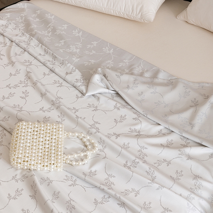 91家纺网 家纺一手货源 找家纺 悦然毛巾被 2026新款竹纤维冷感毯盖毯再生素纤维休闲夏被毛巾被夏凉被空调被 竹韵叶梦银