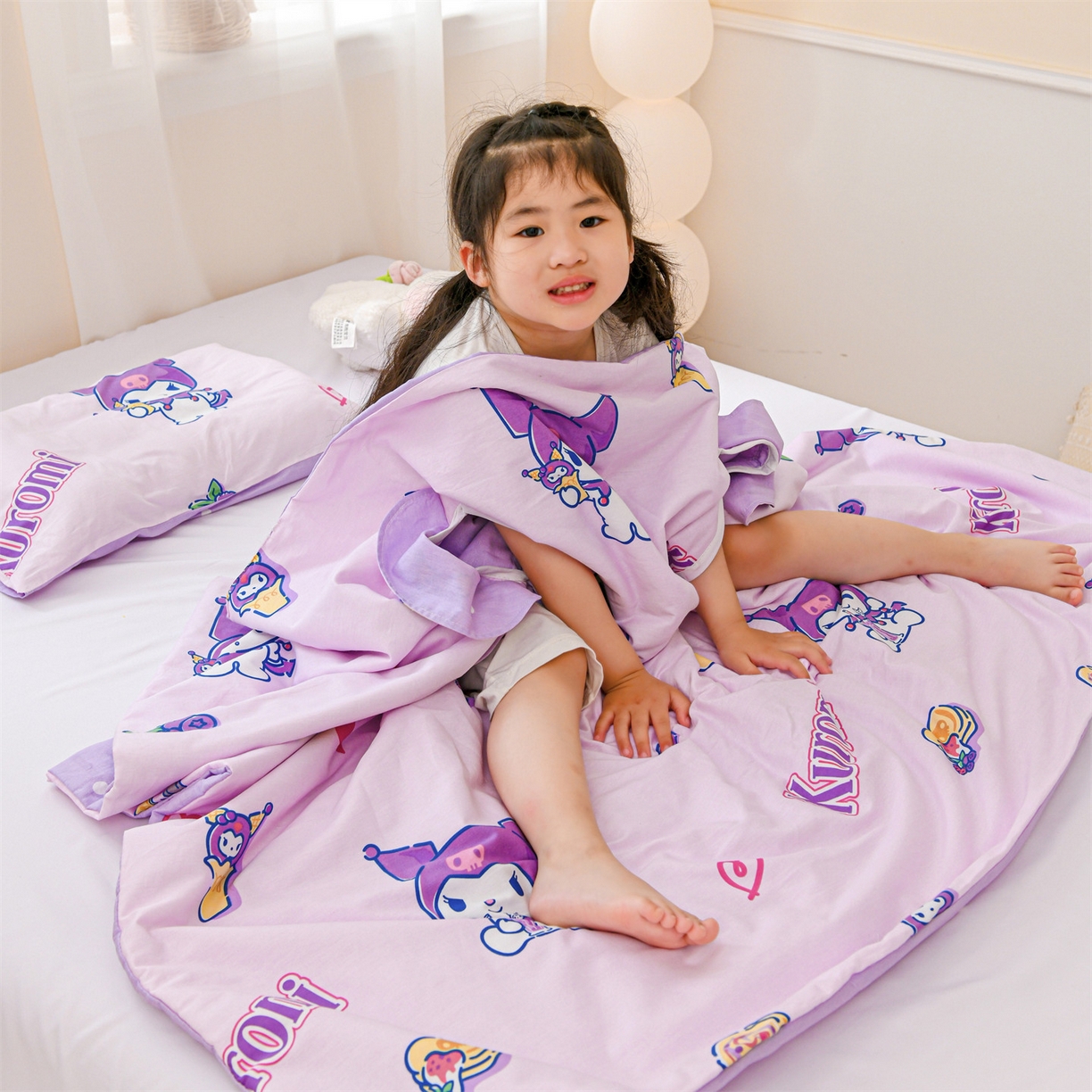 91家纺网 家纺一手货源 找家纺 名兮家居 2026新款经典奥特曼三丽鸥A类全棉纯棉儿童睡袋护肚防踢被 防踢被-甜筒库洛米