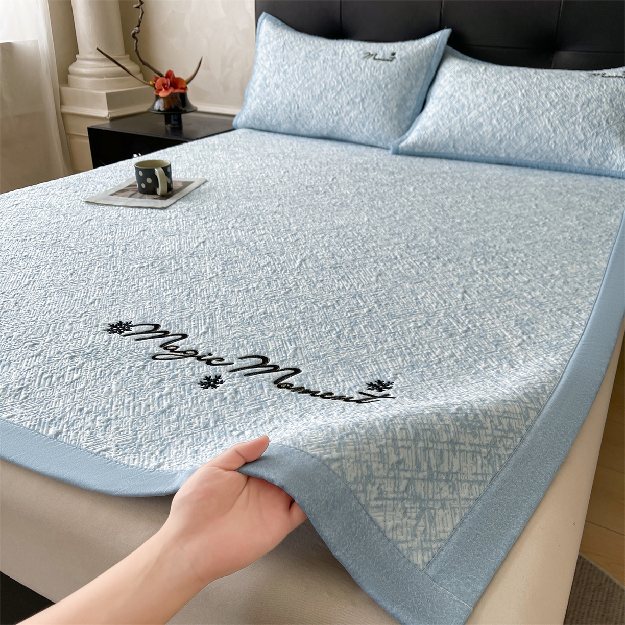 91家纺网 家纺一手货源 找家纺 （总）慕木家纺 2026新款巴洛克刺绣系列冰豆豆凉席和床笠凉席席子空调软席