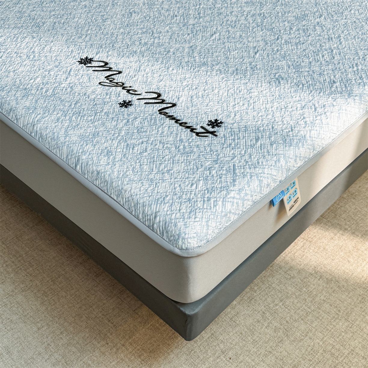 91家纺网 家纺一手货源 找家纺 慕木家纺 2026新款巴洛克刺绣系列冰豆豆凉席和床笠凉席席子空调软席 巴洛克-蓝 床笠款