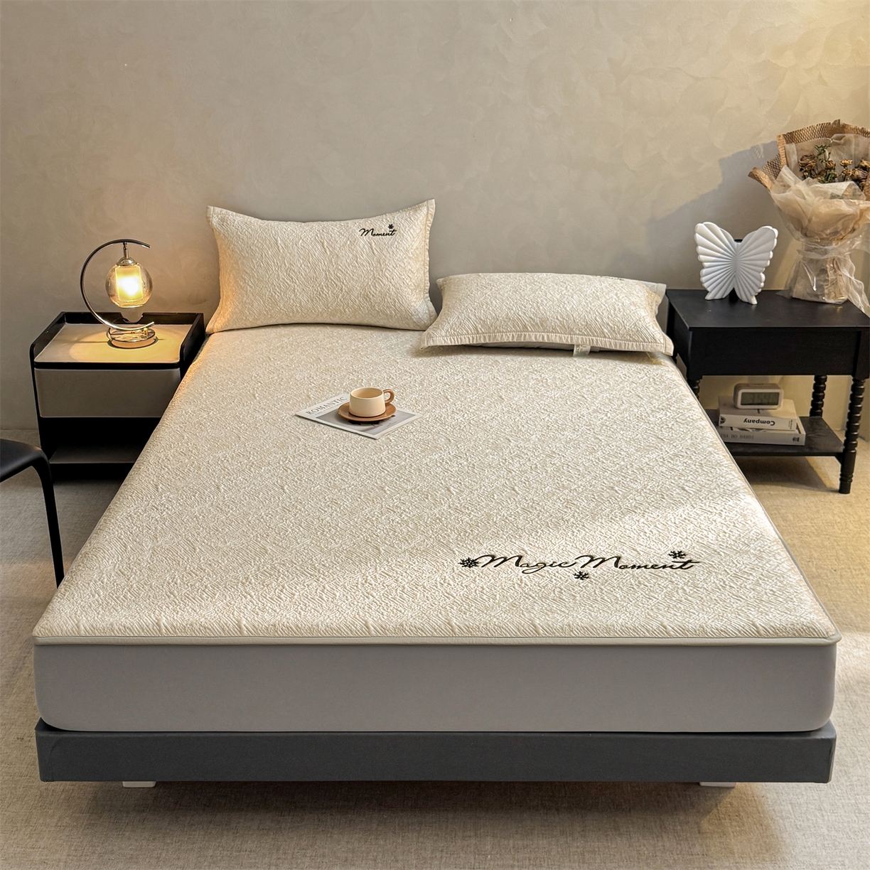 91家纺网 家纺一手货源 找家纺 慕木家纺 2026新款巴洛克刺绣系列冰豆豆凉席和床笠凉席席子空调软席 巴洛克-卡其 床笠款