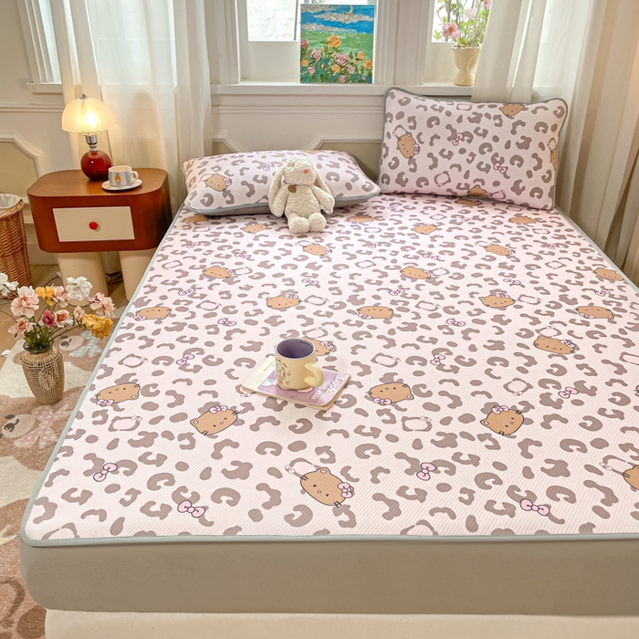 91家纺网 家纺一手货源 找家纺 女子家纺 2026新款斜纹凉感豆豆床笠款 床笠-粉豹黑皮