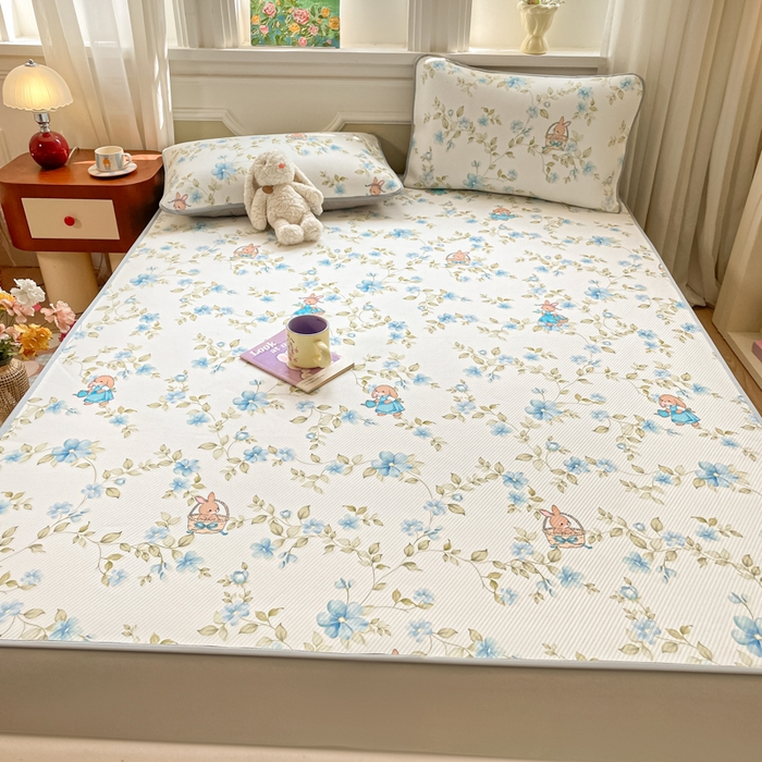 91家纺网 家纺一手货源 找家纺 女子家纺 2026新款斜纹凉感豆豆床笠款 床笠-浅夏花兔