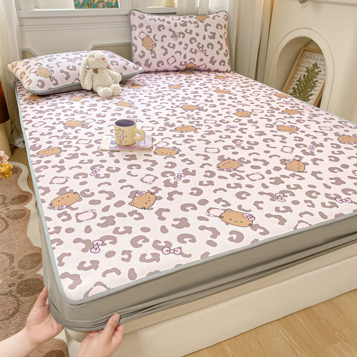 91家纺网 家纺一手货源 找家纺 女子家纺 2026新款斜纹凉感豆豆床笠款 床笠-粉豹黑皮