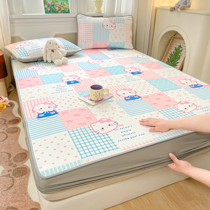 91家纺网 家纺一手货源 找家纺 女子家纺 2026新款斜纹凉感豆豆床笠款 床笠-粉蓝萌猫