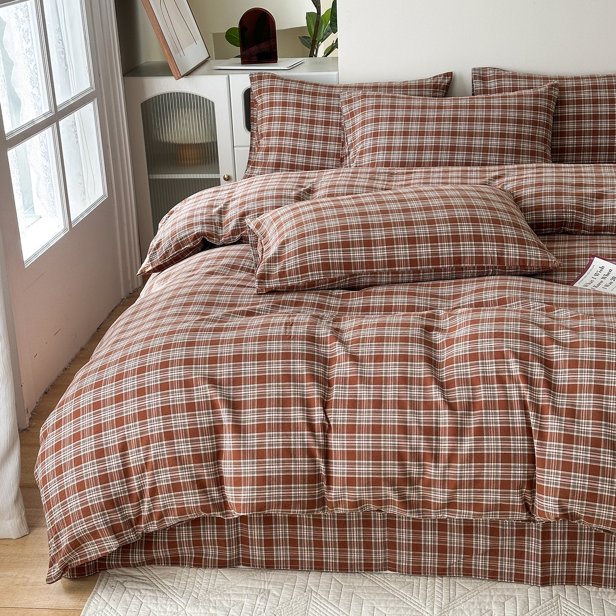 91家纺网 家纺一手货源 找家纺 女子家纺 2026新款全棉色织水洗棉简约四件套 繁花-咖