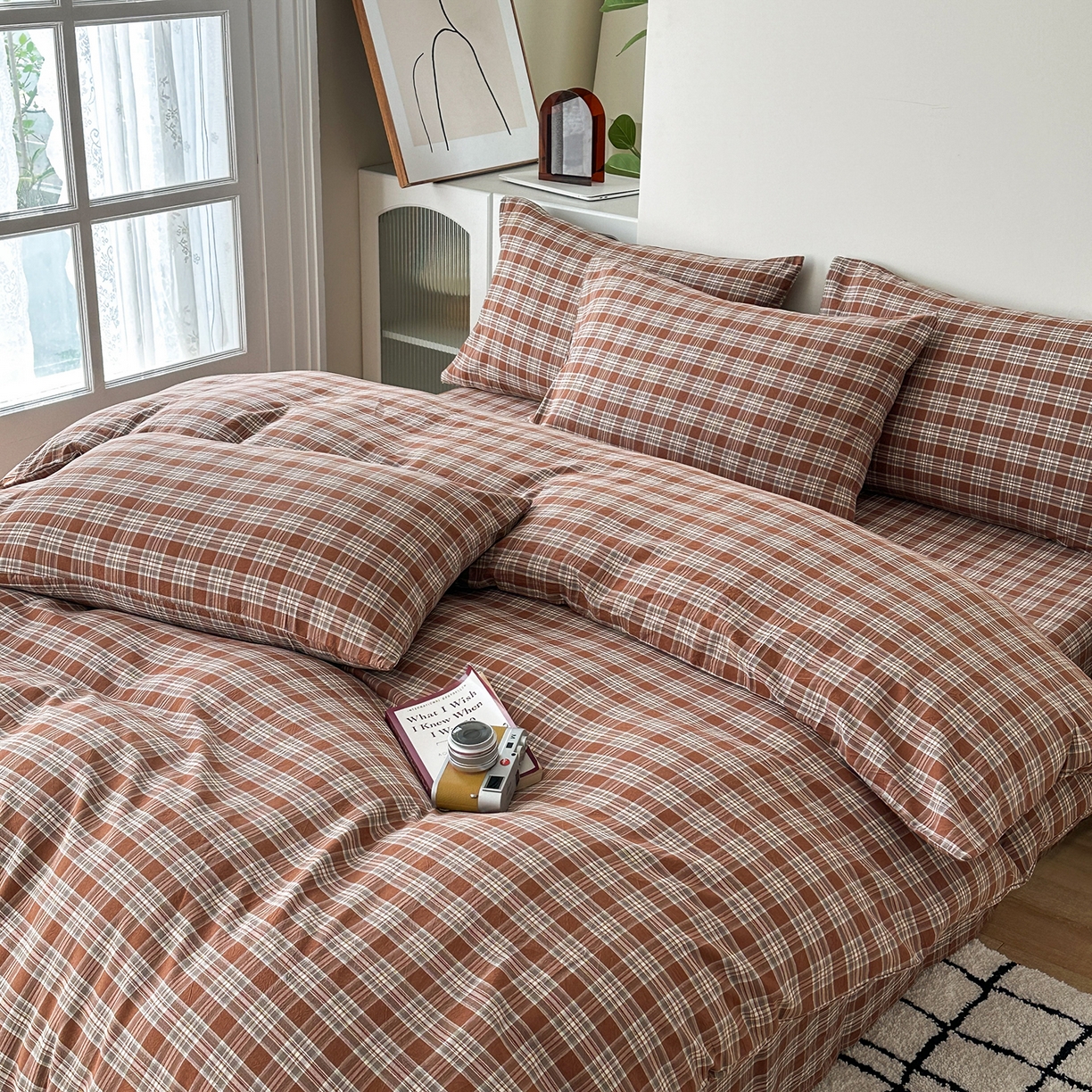 91家纺网 家纺一手货源 找家纺 女子家纺 2026新款全棉色织水洗棉简约四件套 繁花-咖