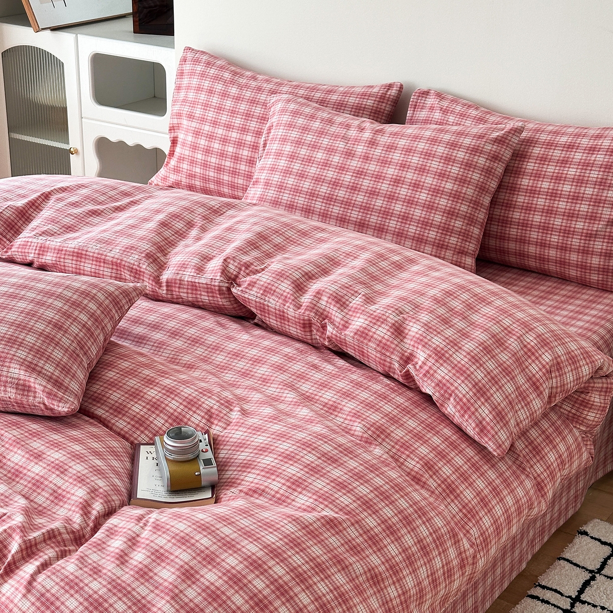 91家纺网 家纺一手货源 找家纺 女子家纺 2026新款全棉色织水洗棉简约四件套 繁花-粉