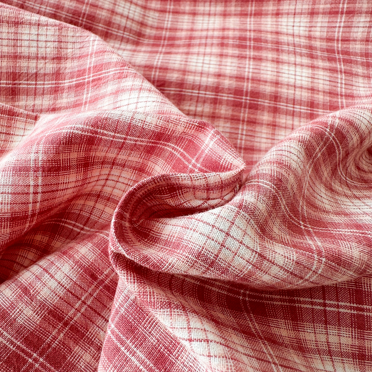 91家纺网 家纺一手货源 找家纺 女子家纺 2026新款全棉色织水洗棉简约四件套 繁花-粉