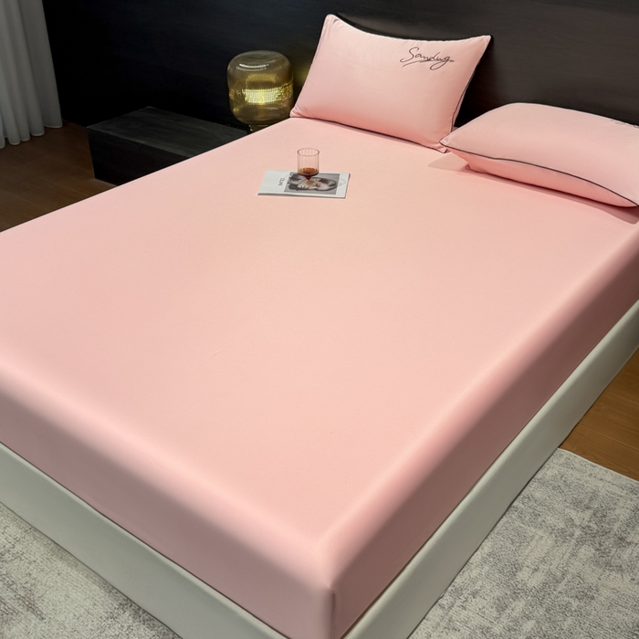 91家纺网 家纺一手货源 找家纺 云恋家纺 2026新款冰丝床笠单件夏季纯色床罩全包床单三件套床垫保护罩防尘 浪漫假日系列 浪漫假日-樱花粉