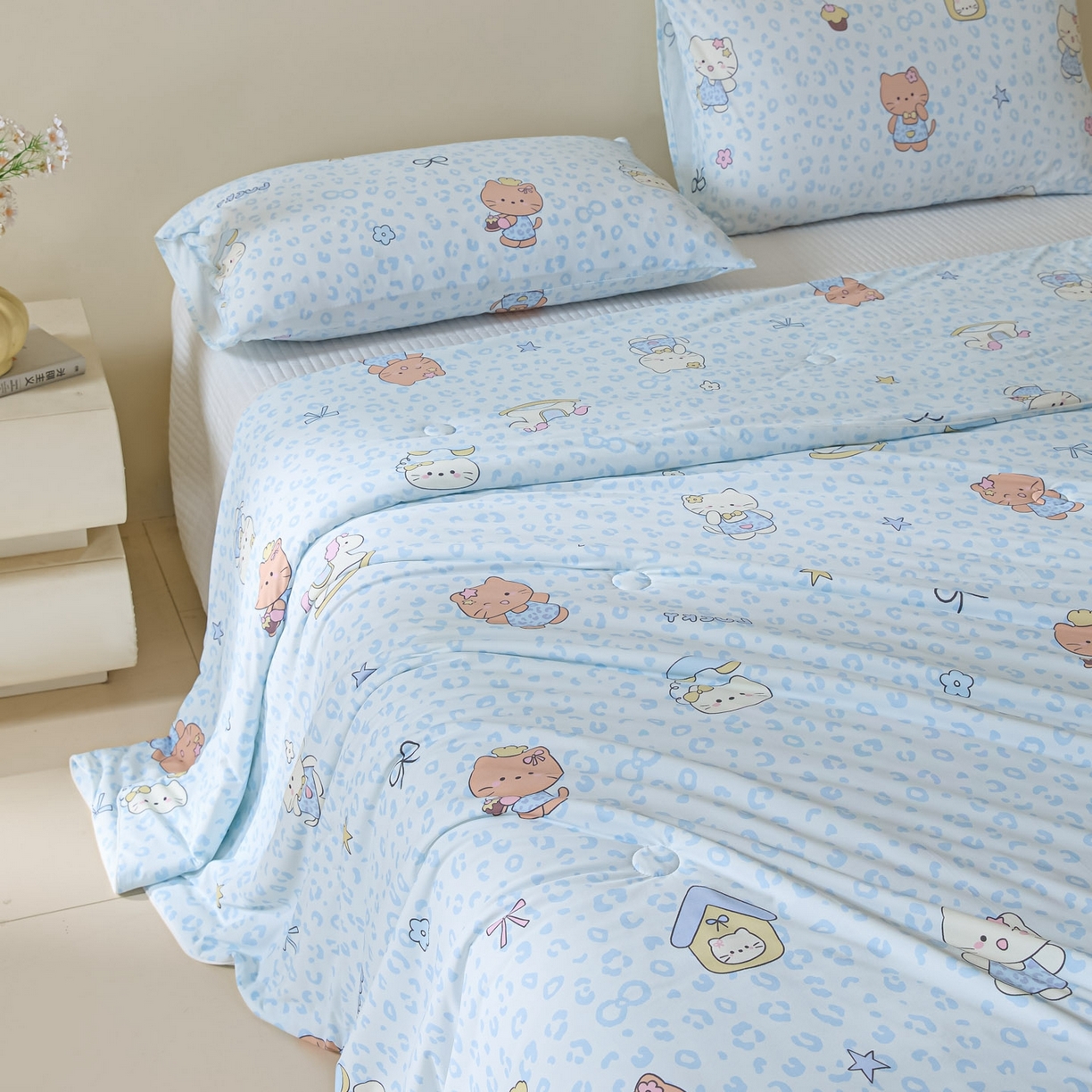 91家纺网 家纺一手货源 找家纺 一加一 2026新款A类凉感冰皮印花冰蚕被夏被夏凉被空调被 凯蒂木马