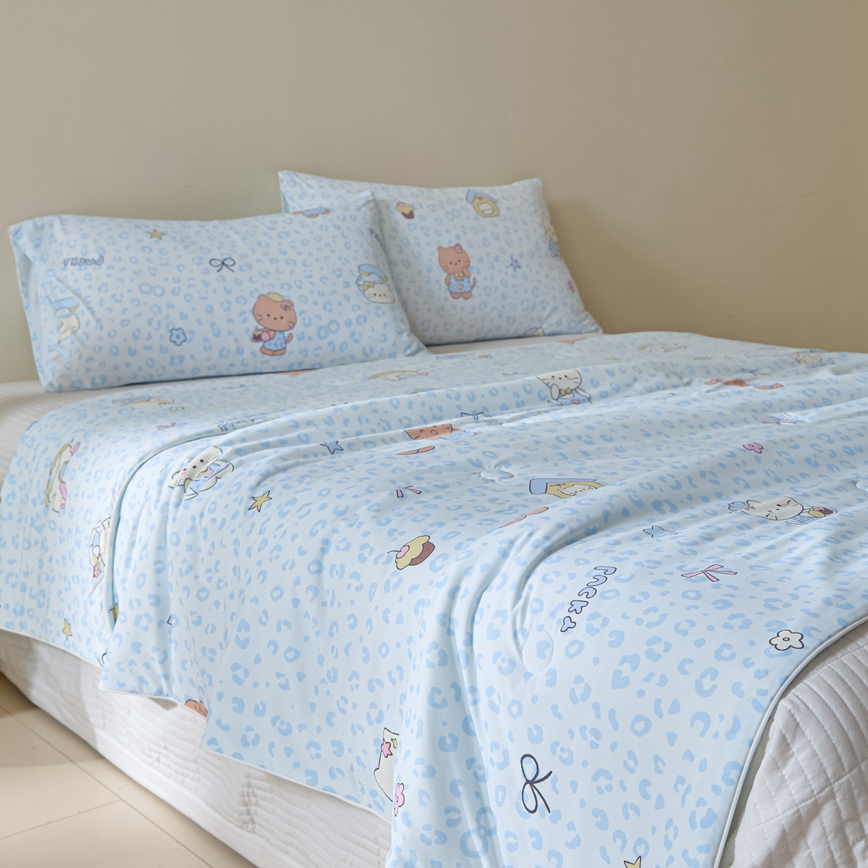 91家纺网 家纺一手货源 找家纺 一加一 2026新款A类凉感冰皮印花冰蚕被夏被夏凉被空调被 凯蒂木马