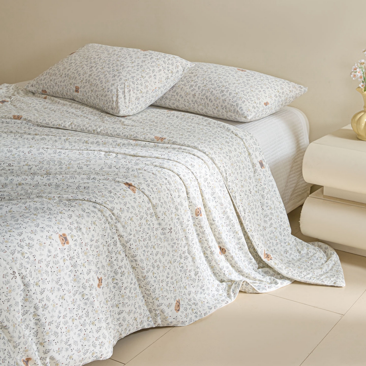 91家纺网 家纺一手货源 找家纺 一加一 2026新款A类凉感冰皮印花冰蚕被夏被夏凉被空调被 碎花小熊