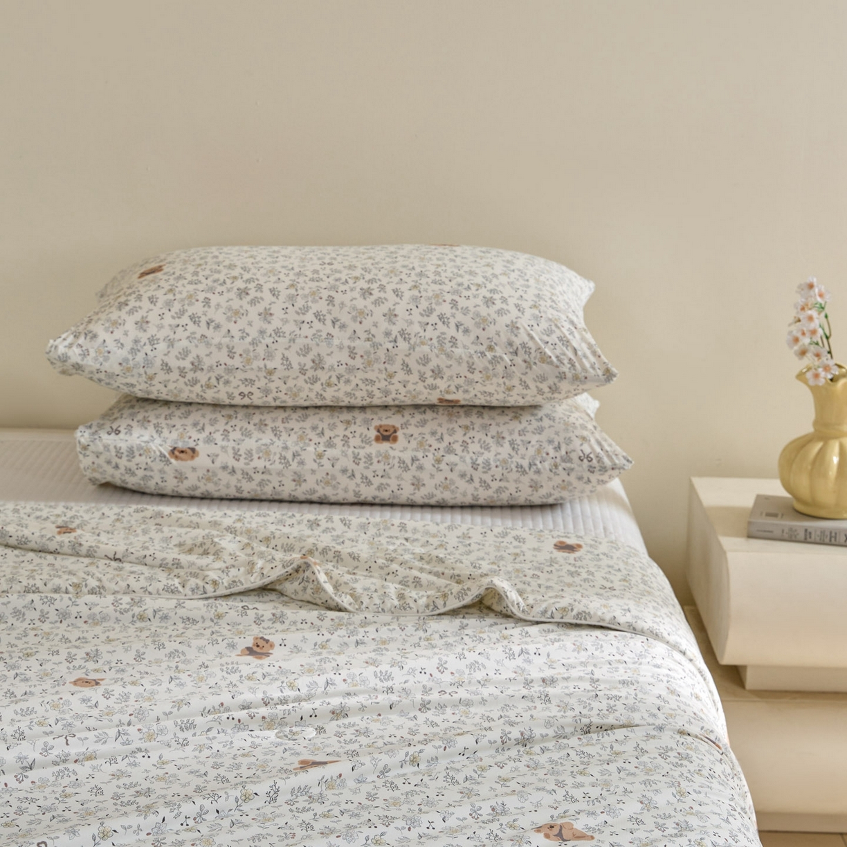 91家纺网 家纺一手货源 找家纺 一加一 2026新款A类凉感冰皮印花冰蚕被夏被夏凉被空调被 碎花小熊