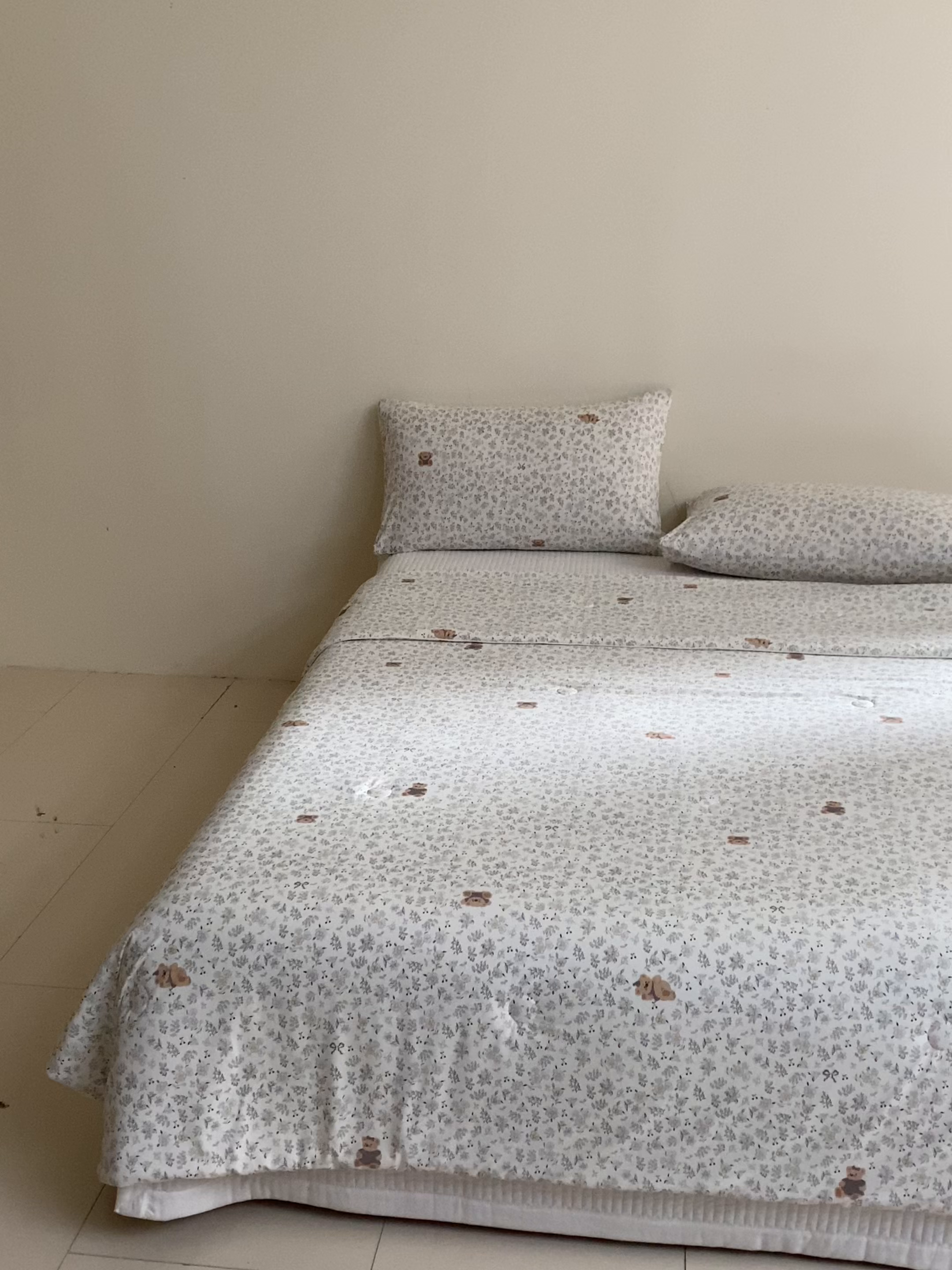 91家纺网 家纺一手货源 找家纺 一加一 2026新款A类凉感冰皮印花冰蚕被夏被夏凉被空调被 碎花小熊