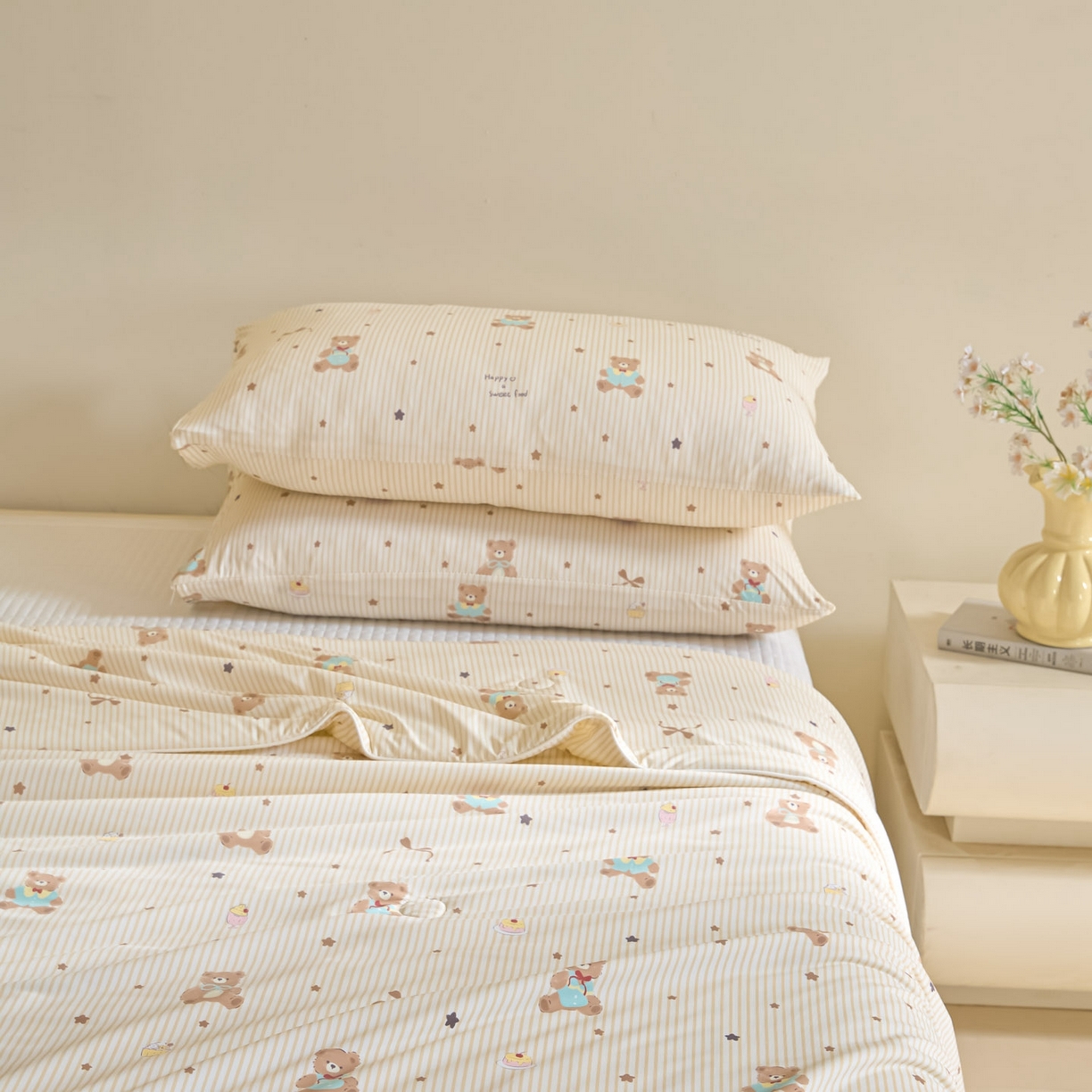 91家纺网 家纺一手货源 找家纺 一加一 2026新款A类凉感冰皮印花冰蚕被夏被夏凉被空调被 条纹芝士熊