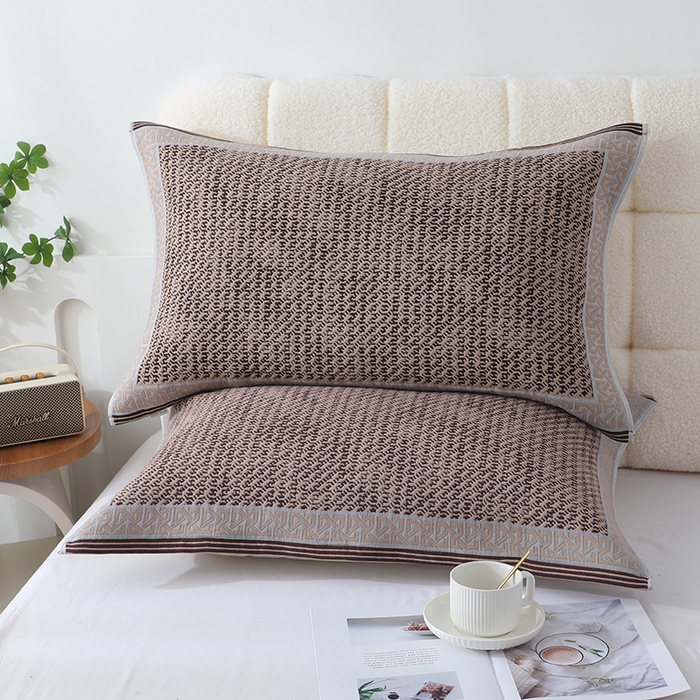 91家纺网 家纺一手货源 找家纺 娇兰毛巾 2026新款安心棉长效抗菌全棉a类加厚加双绑带防滑枕巾 棉罗织锦