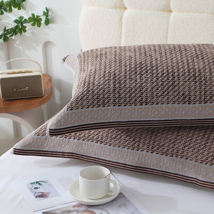 91家纺网 家纺一手货源 找家纺 娇兰毛巾 2026新款安心棉长效抗菌全棉a类加厚加双绑带防滑枕巾 棉罗织锦