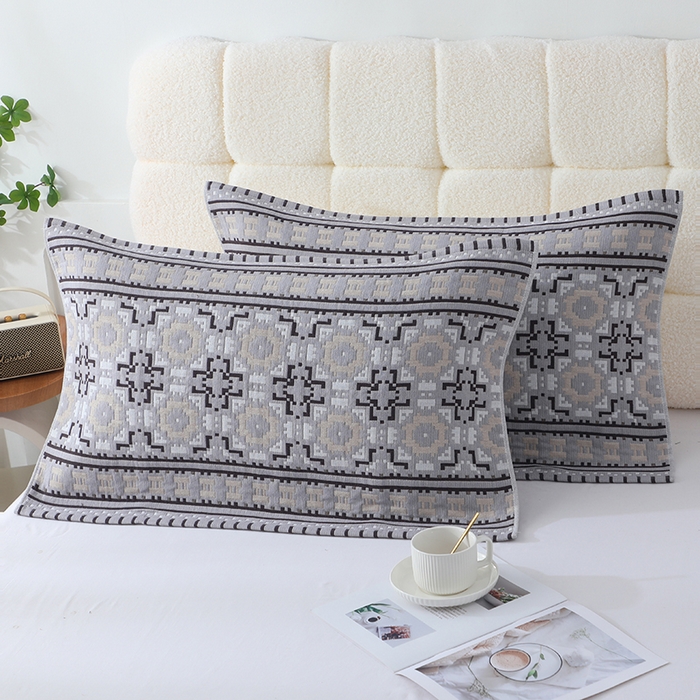 91家纺网 家纺一手货源 找家纺 娇兰毛巾 2026新款安心棉长效抗菌全棉a类加厚加双绑带防滑枕巾 水墨菱歌